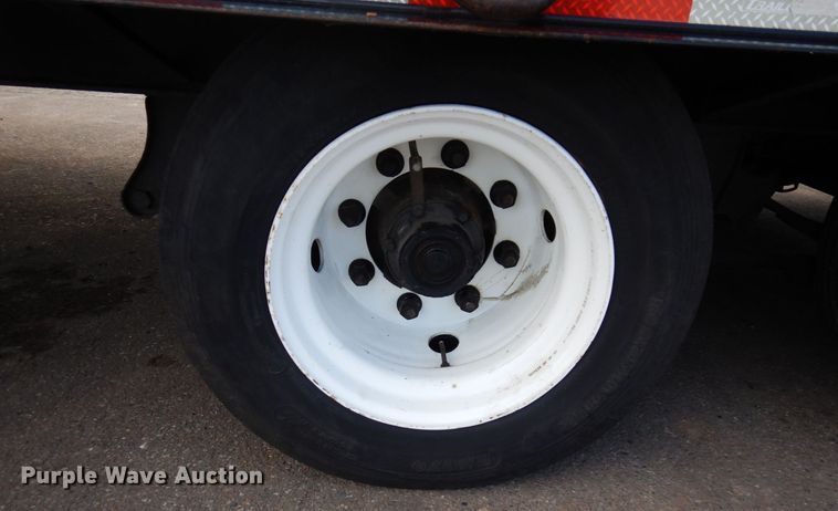 image for item AF9256 2011 Felling FT-40-2LP  paver special trailer