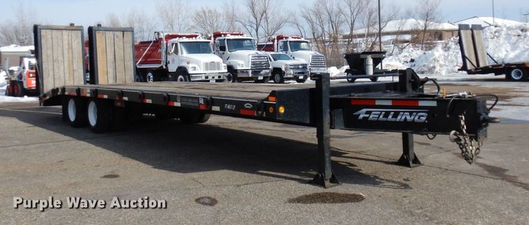 image for item AF9257 2014 Felling FT-40-2LP  paver special trailer