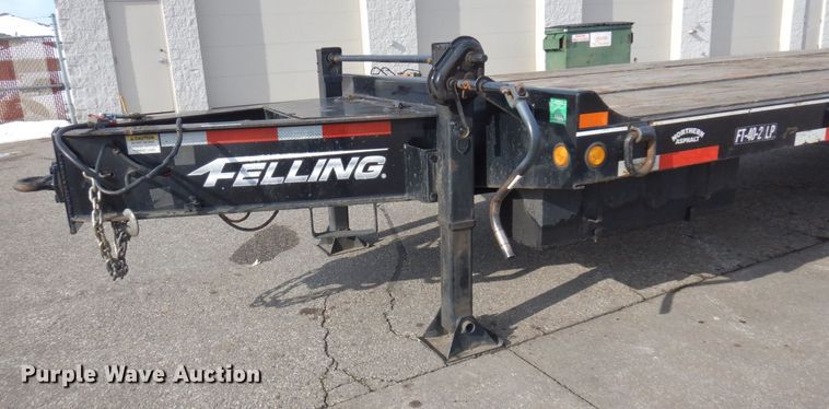 image for item AF9257 2014 Felling FT-40-2LP  paver special trailer