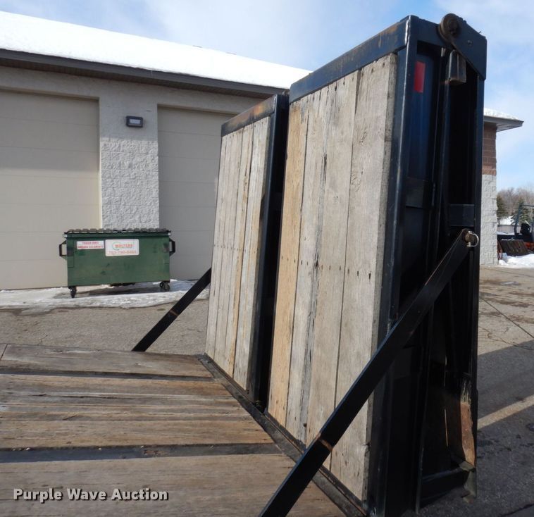 image for item AF9257 2014 Felling FT-40-2LP  paver special trailer