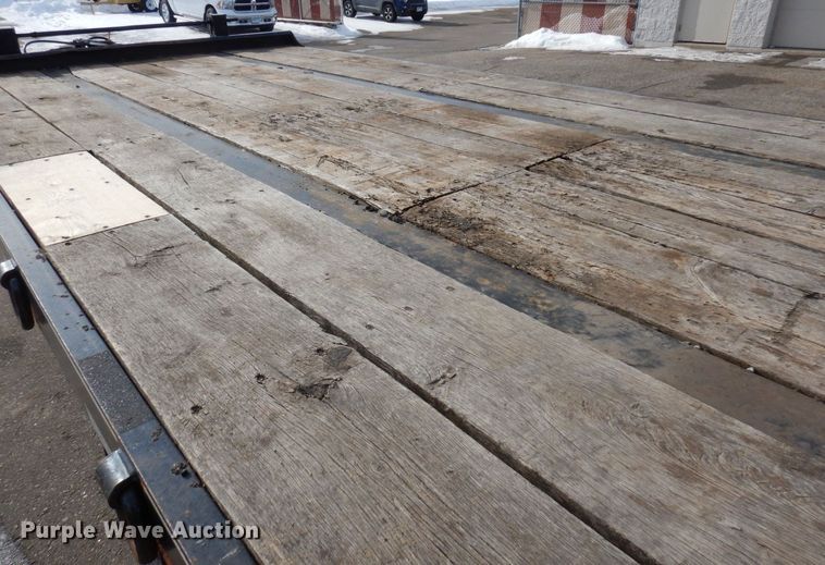 image for item AF9257 2014 Felling FT-40-2LP  paver special trailer