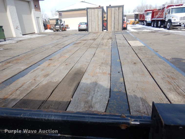 image for item AF9257 2014 Felling FT-40-2LP  paver special trailer