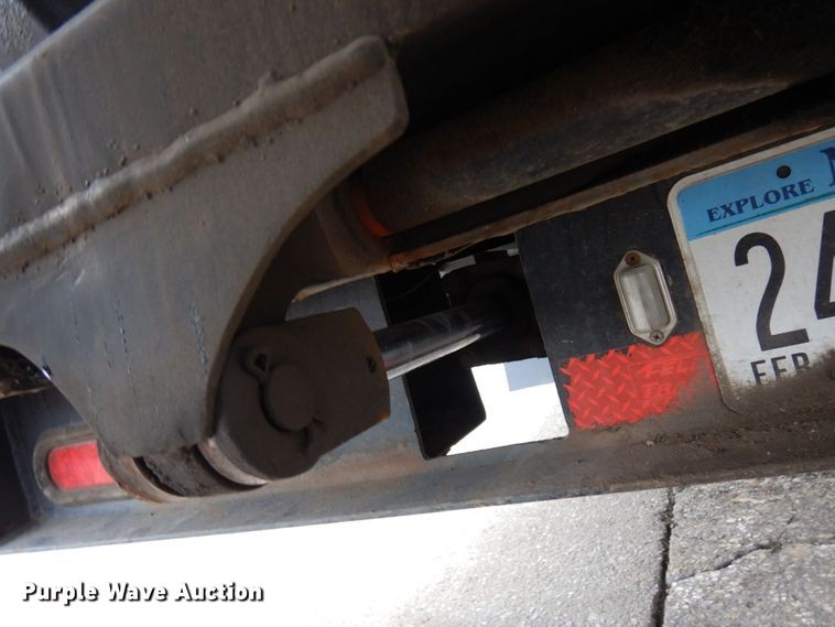 image for item AF9257 2014 Felling FT-40-2LP  paver special trailer