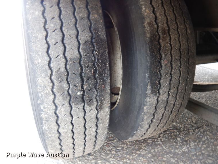 image for item AF9257 2014 Felling FT-40-2LP  paver special trailer