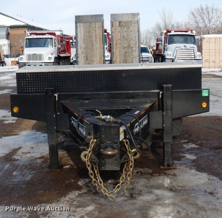 image for item AF9258 2018 Felling FT-40-2LP  equipment trailer