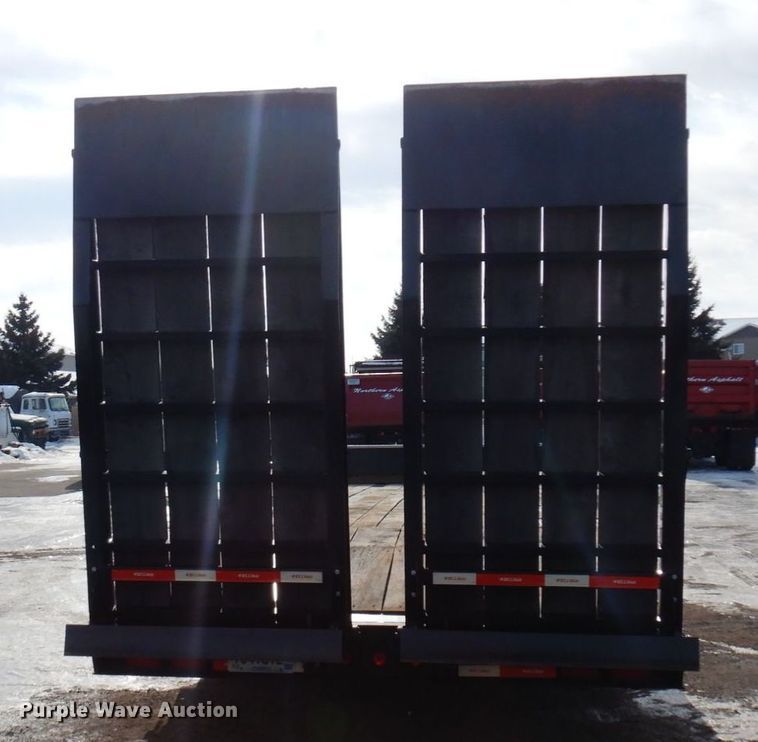 image for item AF9258 2018 Felling FT-40-2LP  equipment trailer