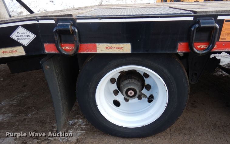 image for item AF9258 2018 Felling FT-40-2LP  equipment trailer