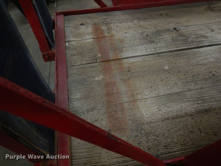 image for item AF9259 1976  equipment trailer