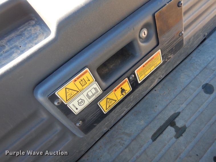 image for item AF9266 2015 Caterpillar CB44B  double drum vibratory roller