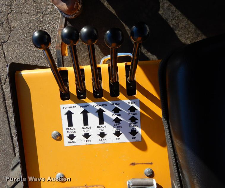 image for item AF9267 2018 Mauldin M413XT  maintainer