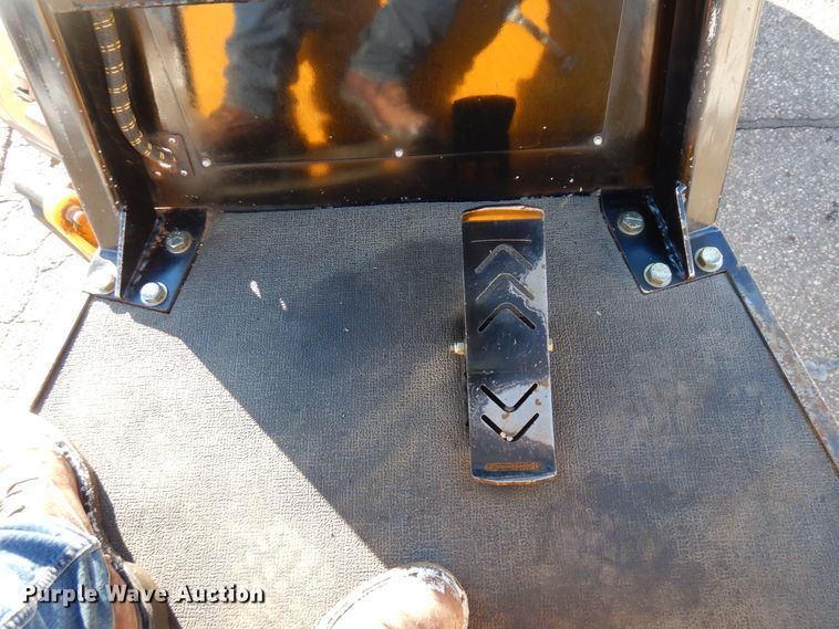 image for item AF9267 2018 Mauldin M413XT  maintainer