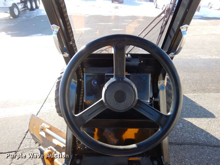 image for item AF9267 2018 Mauldin M413XT  maintainer