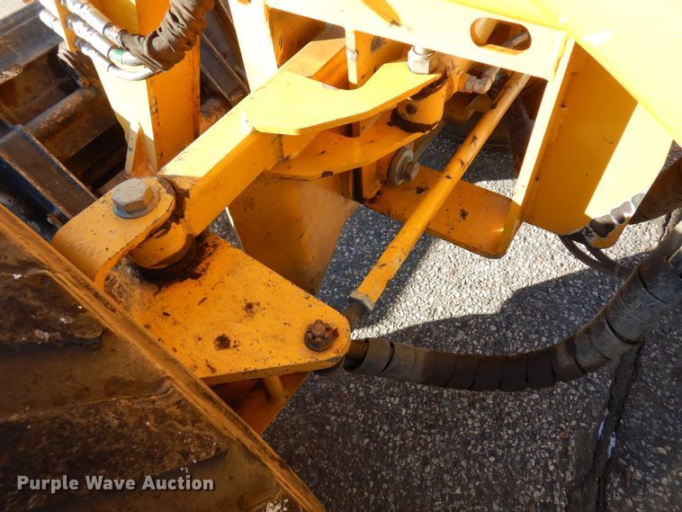 image for item AF9267 2018 Mauldin M413XT  maintainer