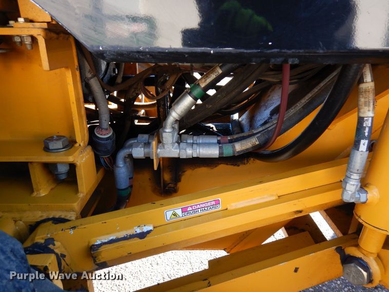 image for item AF9267 2018 Mauldin M413XT  maintainer