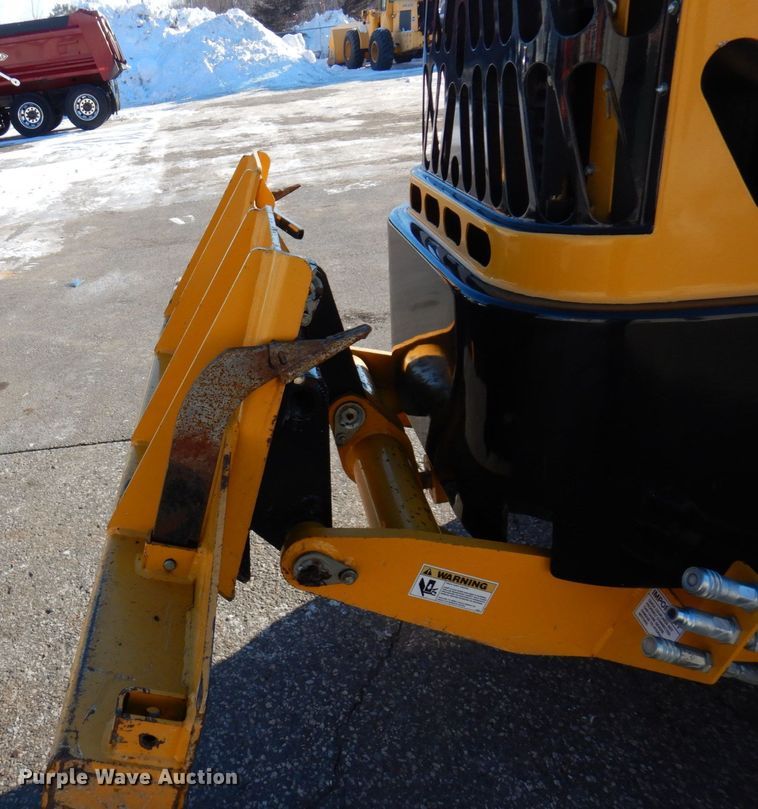 image for item AF9267 2018 Mauldin M413XT  maintainer