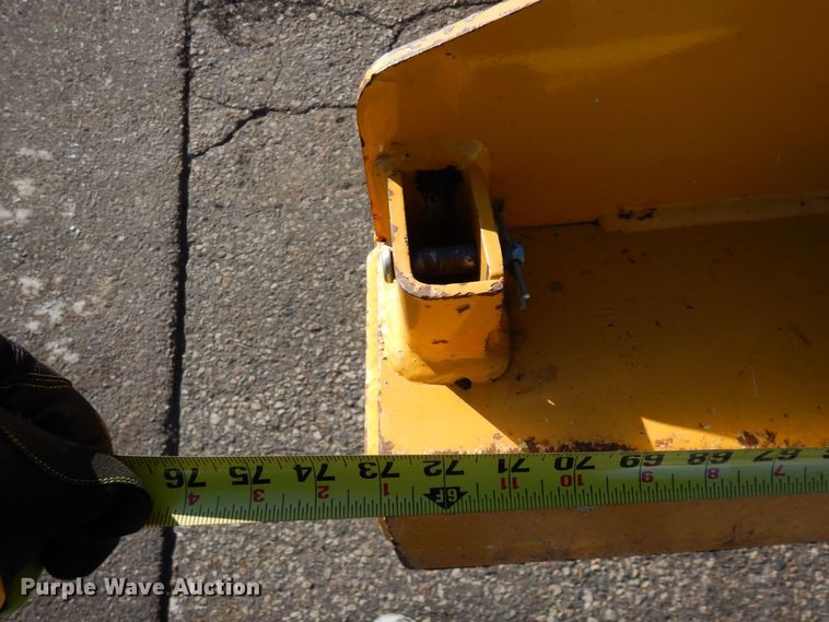 image for item AF9267 2018 Mauldin M413XT  maintainer