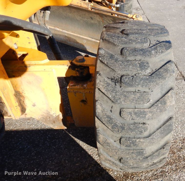 image for item AF9267 2018 Mauldin M413XT  maintainer