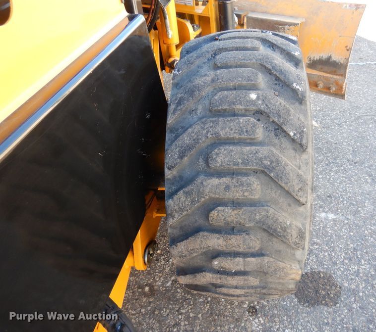 image for item AF9267 2018 Mauldin M413XT  maintainer