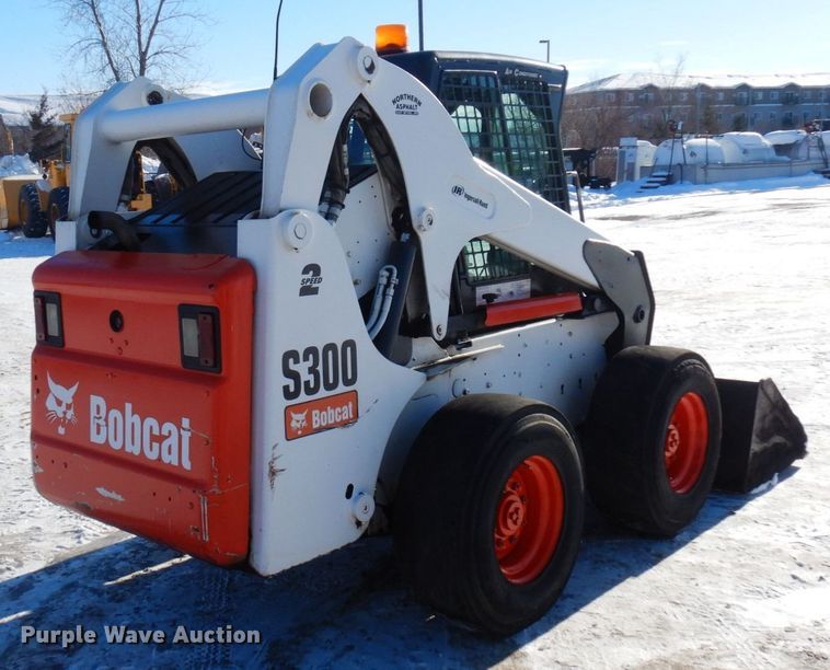 image for item AF9268 2008 Bobcat S300  skid steer loader
