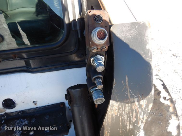 image for item AF9268 2008 Bobcat S300  skid steer loader