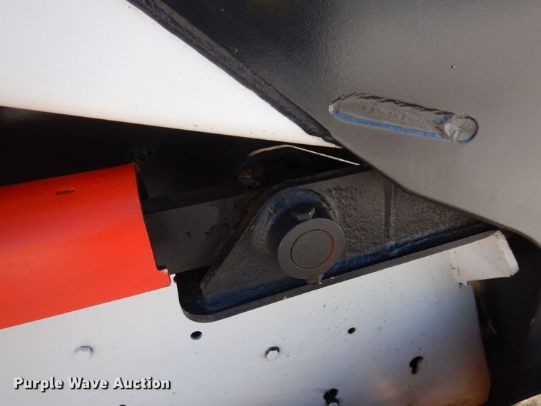 image for item AF9268 2008 Bobcat S300  skid steer loader