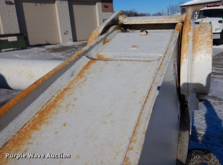 image for item AF9268 2008 Bobcat S300  skid steer loader