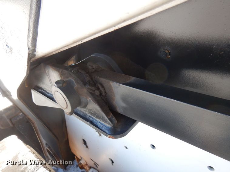 image for item AF9268 2008 Bobcat S300  skid steer loader