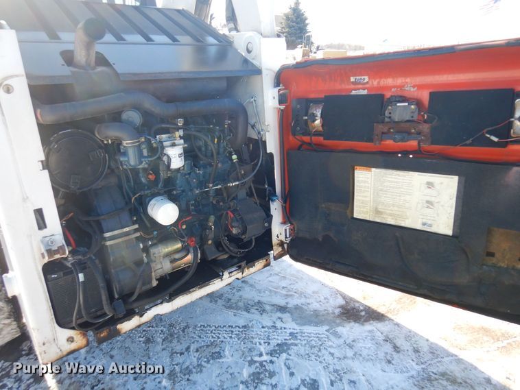 image for item AF9268 2008 Bobcat S300  skid steer loader