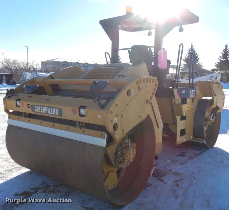 image for item AF9271 2014 Caterpillar CB-64  double drum vibratory roller