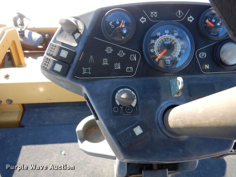 image for item AF9271 2014 Caterpillar CB-64  double drum vibratory roller