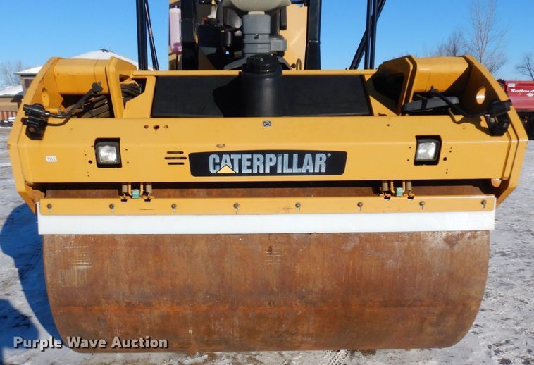 image for item AF9271 2014 Caterpillar CB-64  double drum vibratory roller