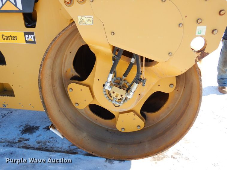 image for item AF9271 2014 Caterpillar CB-64  double drum vibratory roller