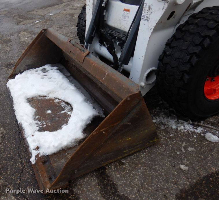 image for item AF9279 2018 Bobcat S650  skid steer loader