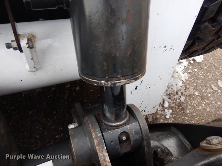 image for item AF9279 2018 Bobcat S650  skid steer loader