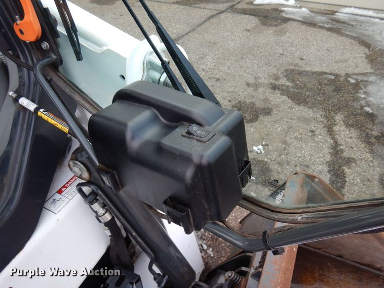 image for item AF9279 2018 Bobcat S650  skid steer loader