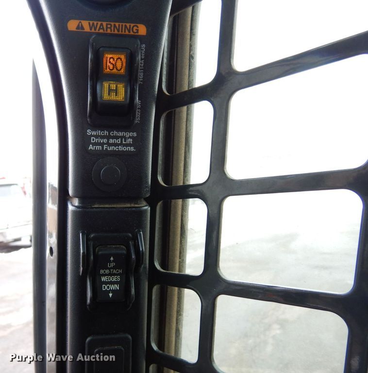 image for item AF9279 2018 Bobcat S650  skid steer loader