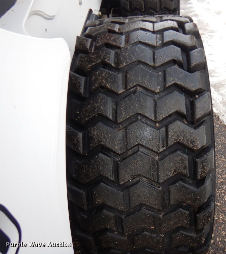 image for item AF9279 2018 Bobcat S650  skid steer loader