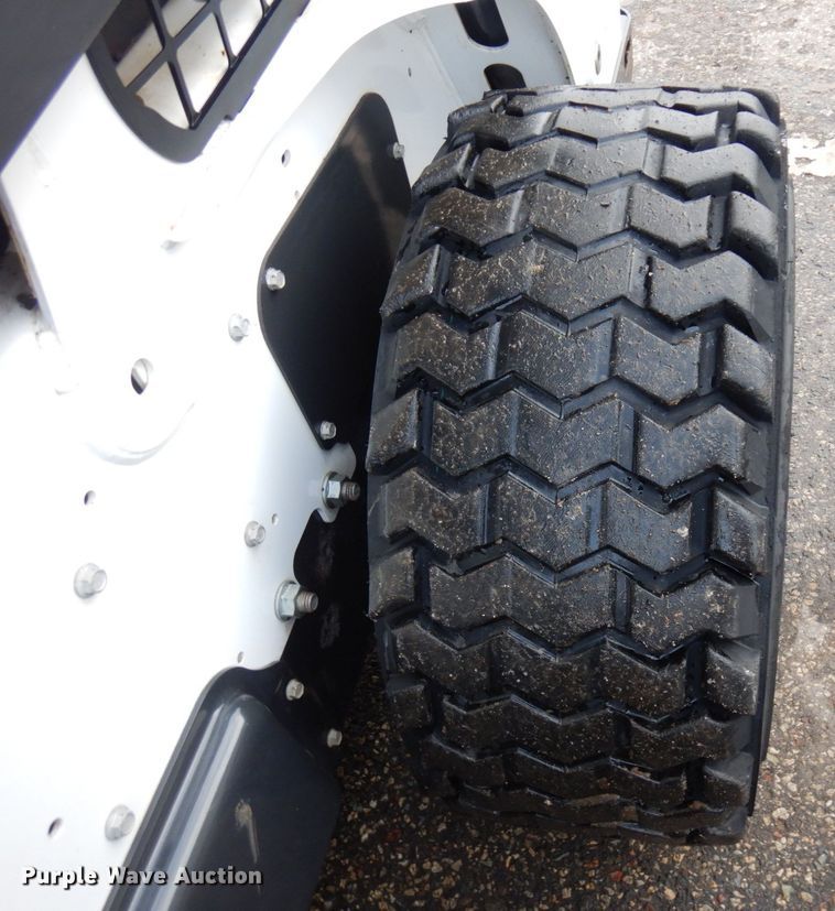 image for item AF9279 2018 Bobcat S650  skid steer loader