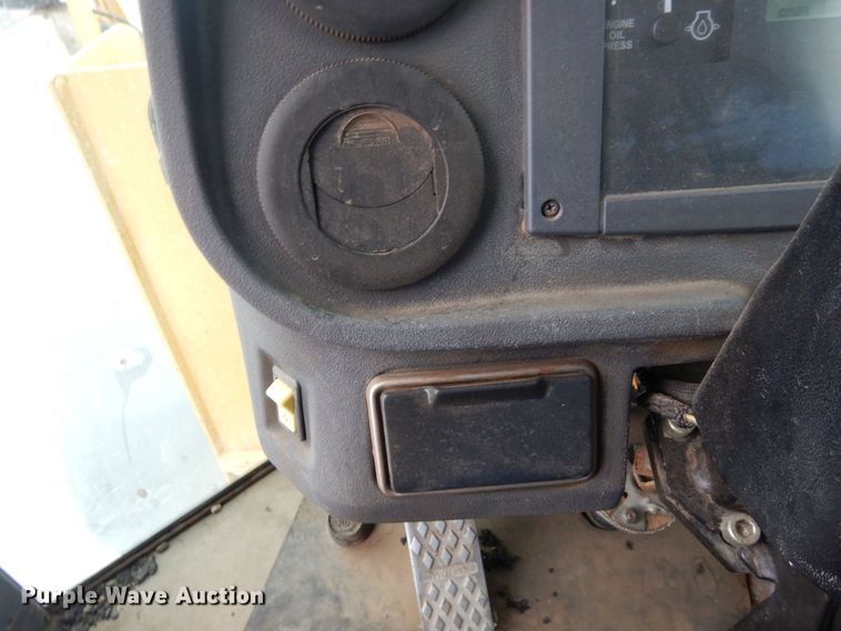 image for item AF9280 2006 John Deere 544J  wheel loader