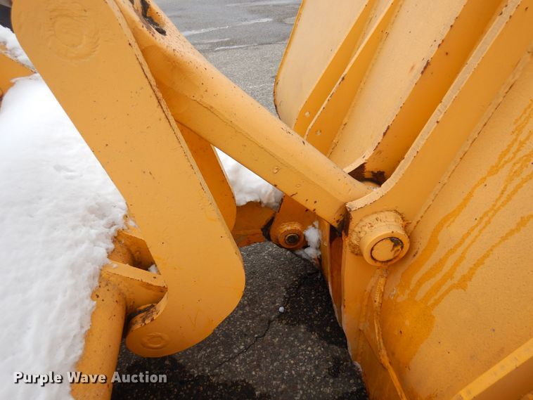 image for item AF9281 1983 John Deere 644C  wheel loader