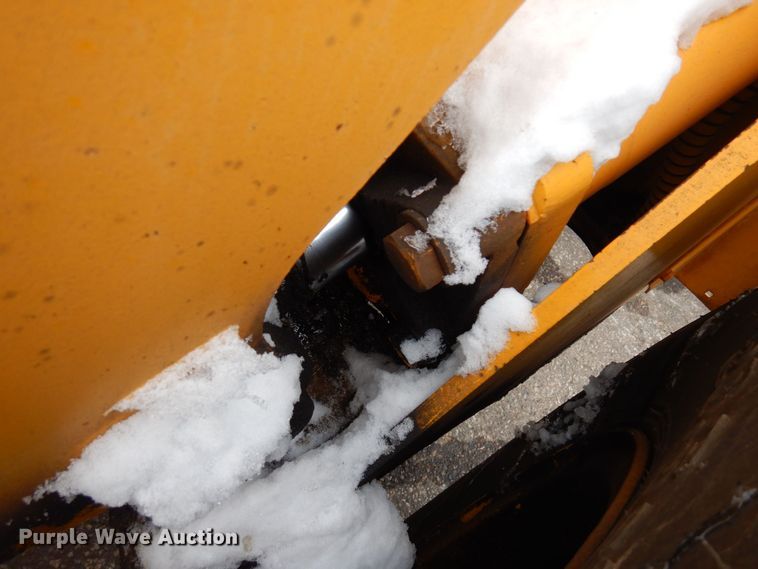 image for item AF9281 1983 John Deere 644C  wheel loader