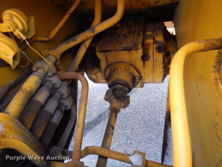 image for item AF9281 1983 John Deere 644C  wheel loader