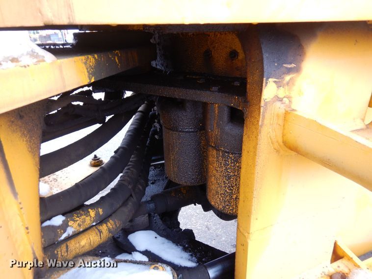 image for item AF9281 1983 John Deere 644C  wheel loader