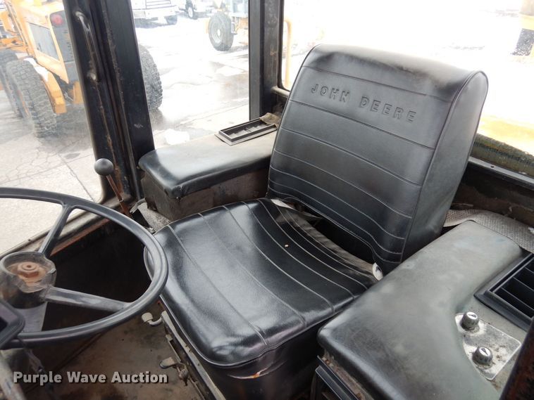 image for item AF9281 1983 John Deere 644C  wheel loader