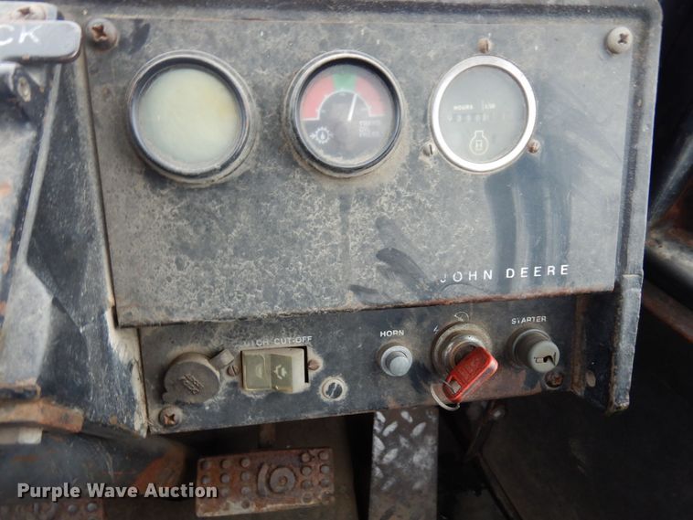 image for item AF9281 1983 John Deere 644C  wheel loader