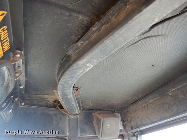 image for item AF9281 1983 John Deere 644C  wheel loader