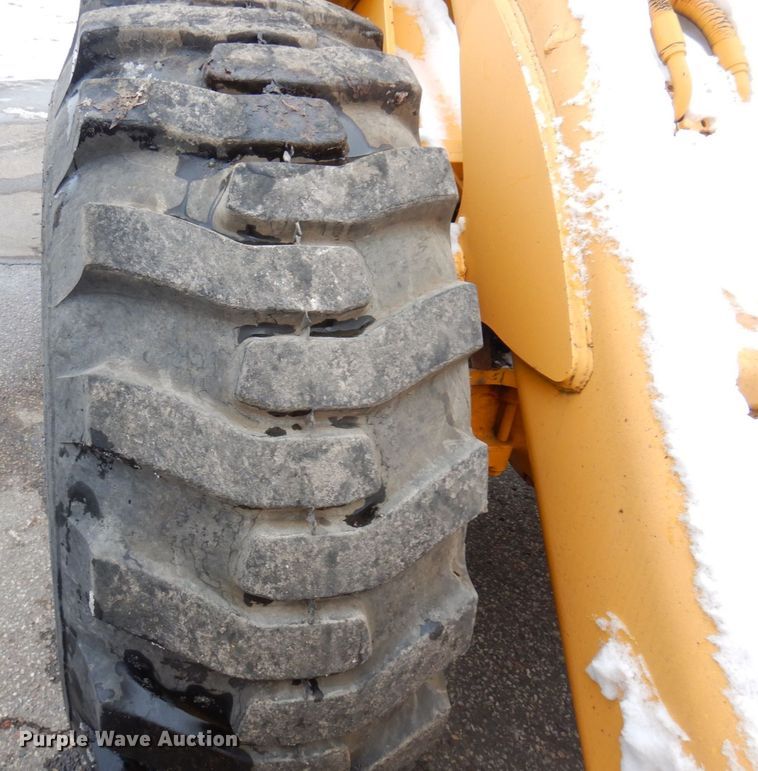 image for item AF9281 1983 John Deere 644C  wheel loader