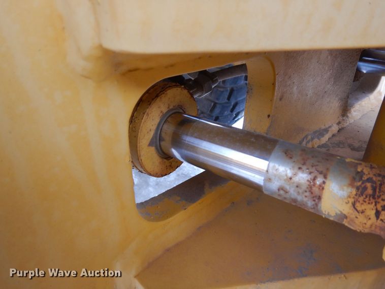 image for item AF9282 2000 Vibromax W605D  single drum vibratory roller