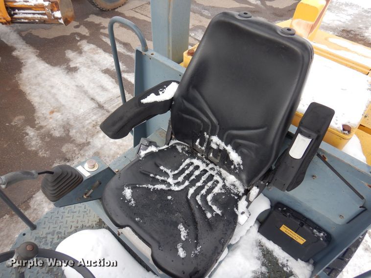 image for item AF9282 2000 Vibromax W605D  single drum vibratory roller