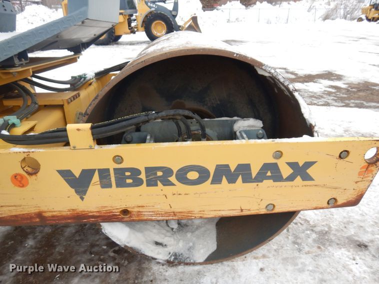 image for item AF9282 2000 Vibromax W605D  single drum vibratory roller